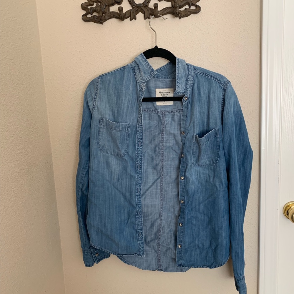 Light jean jacket